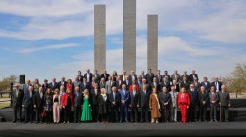 Los actos se realizaron en el Parque de la Constitución de la ciudad de Santa Fe. Los actos se realizaron en el Parque de la Constitución de la ciudad de Santa Fe.