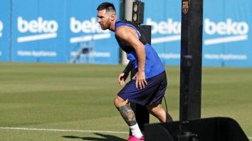 messi no entrena y quedaria al margen otro fin de semana messi no entrena y quedaria al margen otro fin de semana