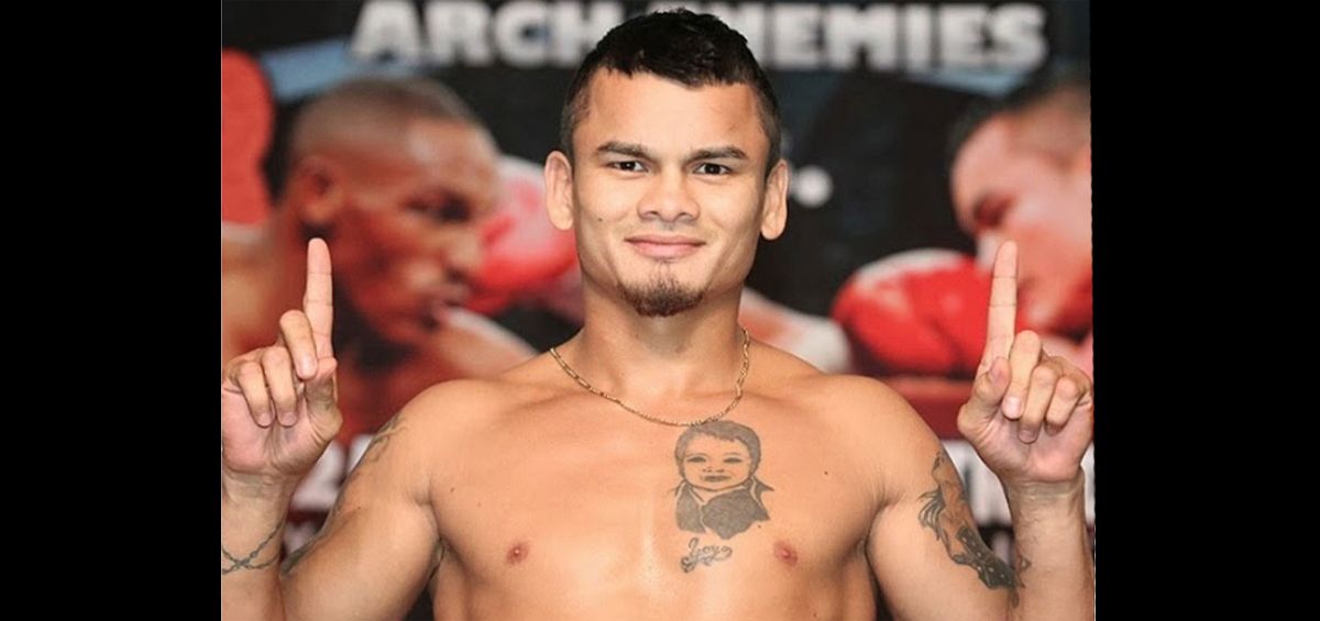 Chino Maidana haciendo de las suyas en su pueblo