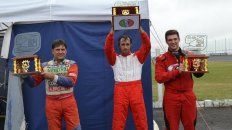 Podio del Turismo Pista 1600: Gabriel Massei (2º), Sergio Dezzutto (1º) y Brian Dodera (3º) Podio del Turismo Pista 1600: Gabriel Massei (2º), Sergio Dezzutto (1º) y Brian Dodera (3º)