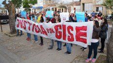 el femicidio de gisela lopez: a un ano, un pueblo carga el dolor sin explicaciones el femicidio de gisela lopez: a un ano, un pueblo carga el dolor sin explicaciones