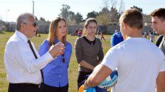 Laurito y Cresto con los entrenadores. Laurito y Cresto con los entrenadores.
