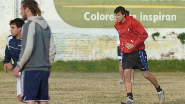 Agustín Bossio tras sus pasos por Atlético Paraná. 