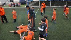 Los anfitriones se preparan para tener una buena competencia. Los anfitriones se preparan para tener una buena competencia.