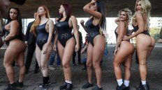 las candidatas a miss bumbum causan revuelo en calles de brasil las candidatas a miss bumbum causan revuelo en calles de brasil