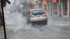 hasta las 12 habian caido 55,2 milimetros en parana y hubo familias damnificadas hasta las 12 habian caido 55,2 milimetros en parana y hubo familias damnificadas