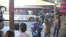 golpe al bolsillo: desde hoy, viajar entre parana y santa fe cuesta un 14 % mas golpe al bolsillo: desde hoy, viajar entre parana y santa fe cuesta un 14 % mas