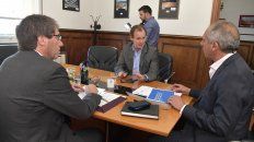 Del encuentro participaron el gobernador Bordet, el ministro Ballay y el funcionario nacional Caldarelli. Del encuentro participaron el gobernador Bordet, el ministro Ballay y el funcionario nacional Caldarelli.