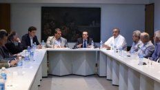 el gobierno firmo el decreto del bono de 5.000 pesos el gobierno firmo el decreto del bono de 5.000 pesos