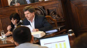 municipalidad de parana: el presupuesto y la tributaria municipal en numeros municipalidad de parana: el presupuesto y la tributaria municipal en numeros