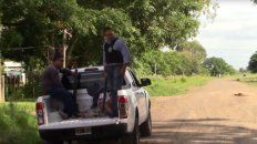 La policía de Corrientes custodia a uno de los detenidos. La policía de Corrientes custodia a uno de los detenidos.