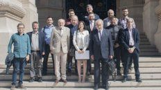 denunciaron a macri, pena y dujovne por el acuerdo con el fondo monetario denunciaron a macri, pena y dujovne por el acuerdo con el fondo monetario
