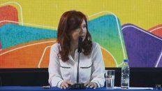 ante una multitud, cristina kirchner presento sinceramente en la feria del libro ante una multitud, cristina kirchner presento sinceramente en la feria del libro