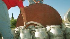se duplico la demanda de la leche suelta, aunque su consumo esta desaconsejado se duplico la demanda de la leche suelta, aunque su consumo esta desaconsejado