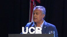 tras seis horas de debate, el radicalismo se queda en cambiemos tras seis horas de debate, el radicalismo se queda en cambiemos