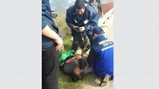 iban al almuerzo del dia del bombero y pararon a asistir a un hombre al costado de la ruta iban al almuerzo del dia del bombero y pararon a asistir a un hombre al costado de la ruta
