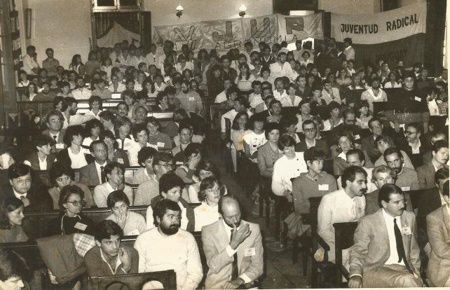 Postal, en Concepción, de la asamblea universitaria de normalización de la UNER