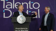 La presentación del presidente junto a Ibarra. La presentación del presidente junto a Ibarra.