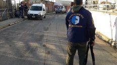 Personal de Tóxico junto a efectivos de los grupos especiales de la Policía actuaron en el operativo. Personal de Tóxico junto a efectivos de los grupos especiales de la Policía actuaron en el operativo.