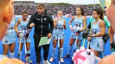 El entrenador tiene el equipo. El entrenador tiene el equipo.