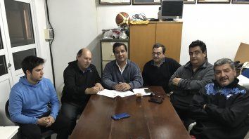 Ya estamos trabajando junto al resto del cuerpo técnico para ir ganando tiempo, dijo el DT. Ya estamos trabajando junto al resto del cuerpo técnico para ir ganando tiempo, dijo el DT.