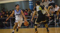 Rowing se hizo fuerte y superó a Estudiantes A, su clásico rival, por 70-57. Rowing se hizo fuerte y superó a Estudiantes A, su clásico rival, por 70-57.