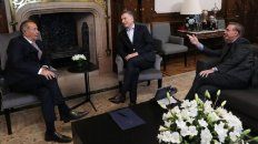 macri sumo el apoyo de rodriguez saa y del gobernador de rio negro macri sumo el apoyo de rodriguez saa y del gobernador de rio negro