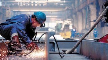 uier: la industria no resiste mas presion impositiva uier: la industria no resiste mas presion impositiva