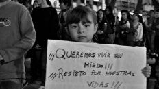 Reclamo. Gremios y alumnos de la maestra pidieron justicia y seguridad. Reclamo. Gremios y alumnos de la maestra pidieron justicia y seguridad.