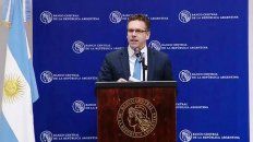 no se usaran reservas para mantener un tipo de cambio ficticio no se usaran reservas para mantener un tipo de cambio ficticio