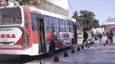 colectivos volvieron con bajas frecuencias colectivos volvieron con bajas frecuencias