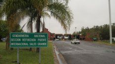uruguayos cruzan a comprar productos hasta casi 50% mas baratos uruguayos cruzan a comprar productos hasta casi 50% mas baratos