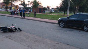 motociclista murio al chocar contra una camioneta estacionada motociclista murio al chocar contra una camioneta estacionada