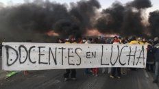 por la agresion a docentes en chubut, agmer se sumo a la huelga nacional por la agresion a docentes en chubut, agmer se sumo a la huelga nacional