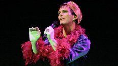 Original. La original propuesta de Fedra en karaoke piensa el rol de la mujer desde la tragedia griega. Original. La original propuesta de Fedra en karaoke piensa el rol de la mujer desde la tragedia griega.