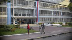 Cuestionamientos. La madre de las víctimas reclamó en los juzgados de Familia, pero no le hicieron caso. Cuestionamientos. La madre de las víctimas reclamó en los juzgados de Familia, pero no le hicieron caso.