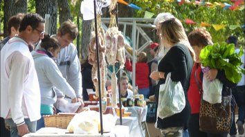 la feria periurbana celebra el dia de la madre con promos especiales la feria periurbana celebra el dia de la madre con promos especiales