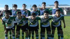 Sub 17 de Viale. El verde iba ganando 1 a 0 por lo que se presume, avanzará en el torneo. Sub 17 de Viale. El verde iba ganando 1 a 0 por lo que se presume, avanzará en el torneo.