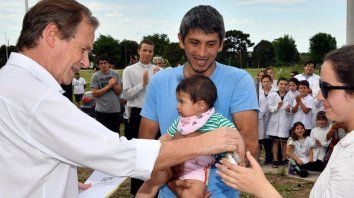 bordet insistira en la redistribucion de las regalias de salto grande bordet insistira en la redistribucion de las regalias de salto grande