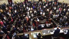 juraron los 130 nuevos diputados juraron los 130 nuevos diputados