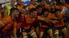 Los chicos de Tucumán con toda la gloria. Los chicos de Tucumán con toda la gloria.