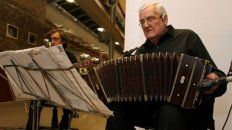 el cholo es bandoneon el cholo es bandoneon