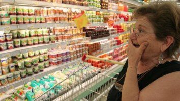 una familia tipo necesita casi 38.960 pesos para no caer en la pobreza una familia tipo necesita casi 38.960 pesos para no caer en la pobreza