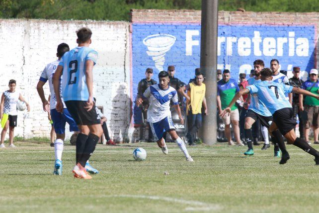 La V Azulada logró un triunfo clave ante el Mondonguero.