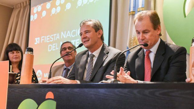 Los funcionarios en la Casa de Entre Ríos.