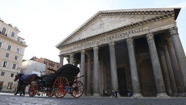 El Panteón, en soledad.