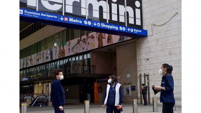 El aeropuerto de Roma, en una postal de tiempos de coronavirus.