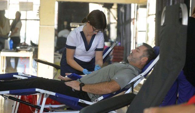 Donación de sangre en el CAE