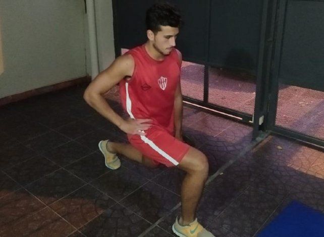 Por la cuarentena, Guido entrena en su casa