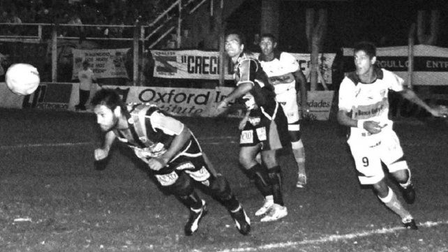 Patronato y Gimnasia en el último partido que jugaron